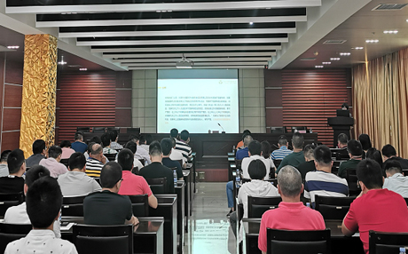 18����LUCK����(�й�)�ɷ����޹�˾